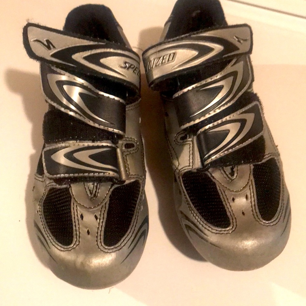 spinning shoes